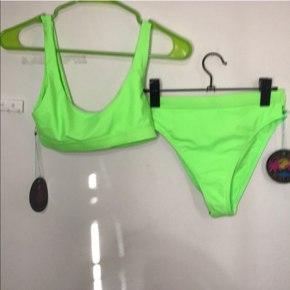 NWT Green 2 piece bikini from dollskill!size sm